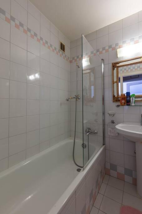 In Zentrumsnaehe Beim Hauptbahnhof Apartament *